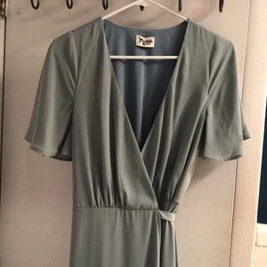 Sophia wrap dress in silver sage crisp